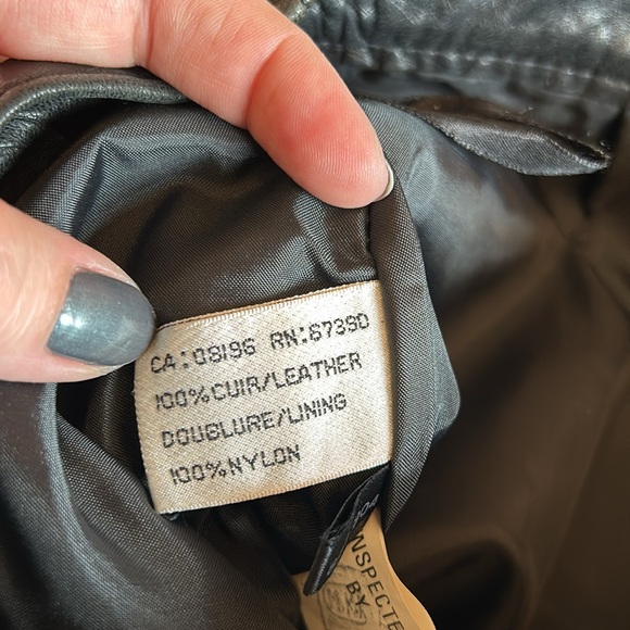 Liz Phillips vintage black leather mini skirt - Picture 6 of 6